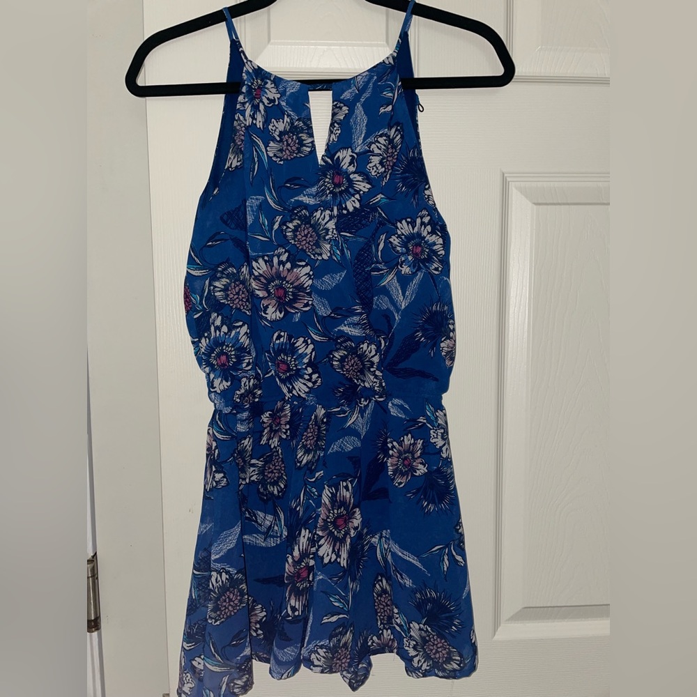 Fun and Flirt Blue Floral Romper Medium